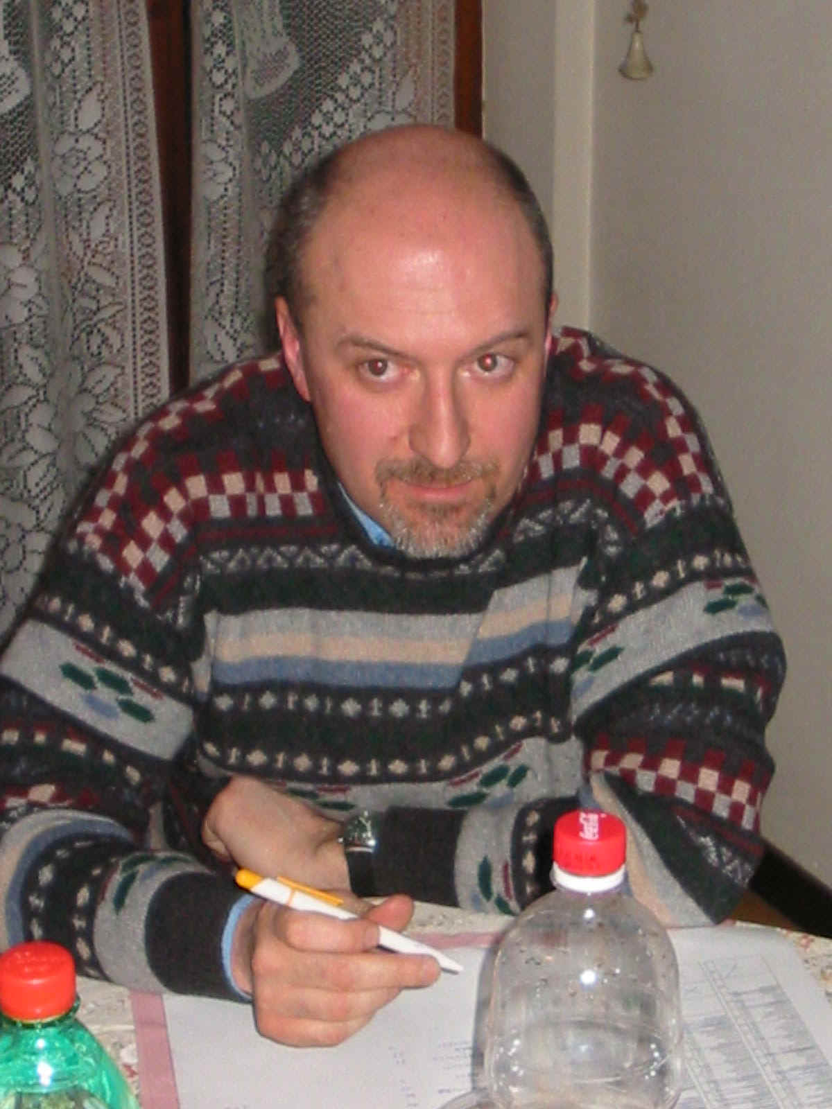 wpe6.jpg (129979 bytes)