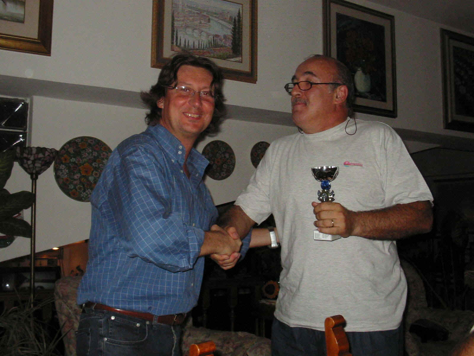 wpeD.jpg (126792 bytes)