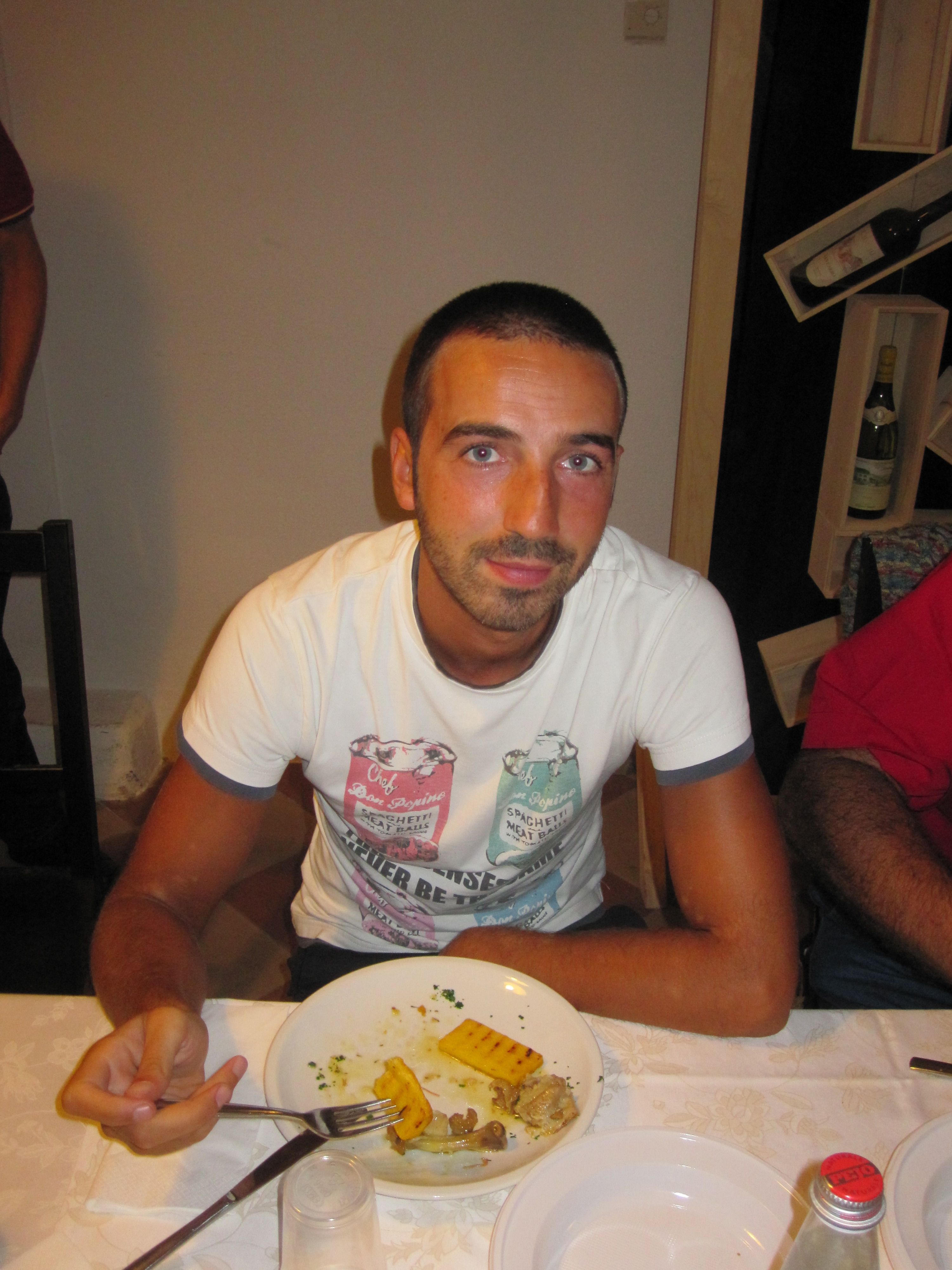 IMG_4868.JPG (2212770 bytes)